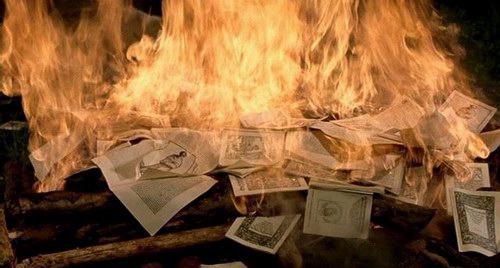 the Holy Scriptures are
regarded as contraband and
publicly burned by the
English church hierarchy.